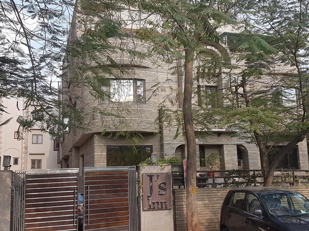 J'S Inn Yeni Delhi Dış mekan fotoğraf